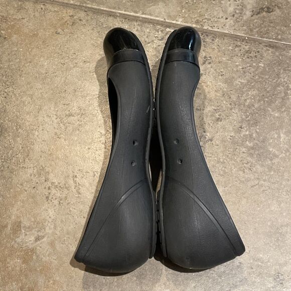 Crocs Black Cap Toe Ballet Flats Shoes Women Size 8 Casual Slip On - Picture 8 of 10